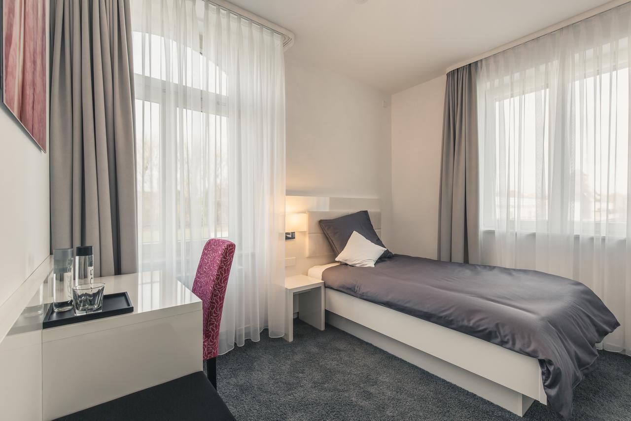 Bahnlounge 1907 Bed & Breakfast Neuenstadt am Kocher Luaran gambar